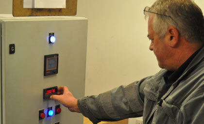 Pump metering controls